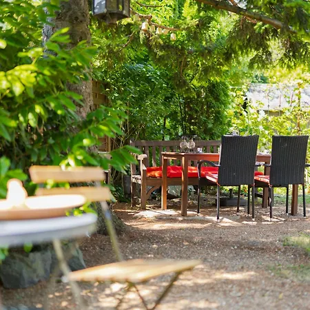 Clarissa By Interhome バラトンアカリ